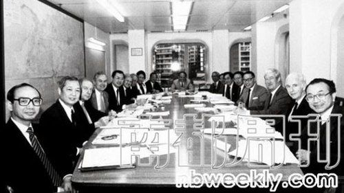 1987年，“第三间大学”（香港科技大学）筹备委员会会议。