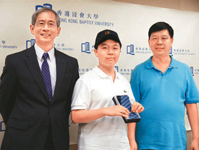 香港神童13岁硕士毕业赴美读博