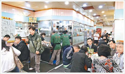 探访香港各式鱼蛋店寻味特色